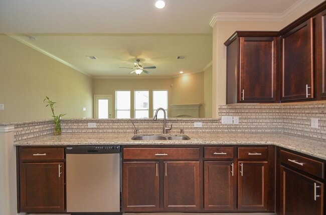 Building Photo - 3502 Fern Creek Ct
