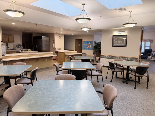 Building Photo - 161 Goehl Rd