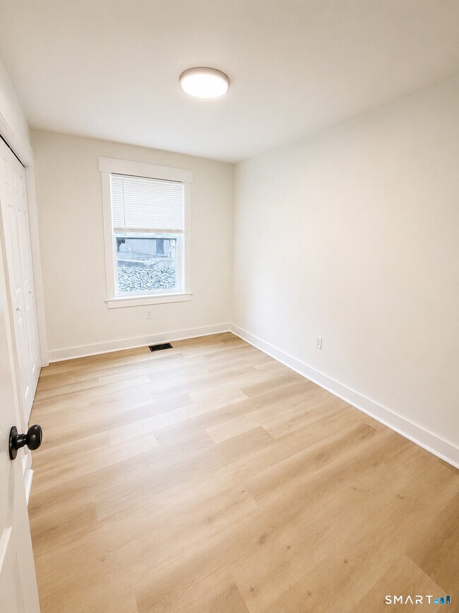 Building Photo - 26 Gridley St