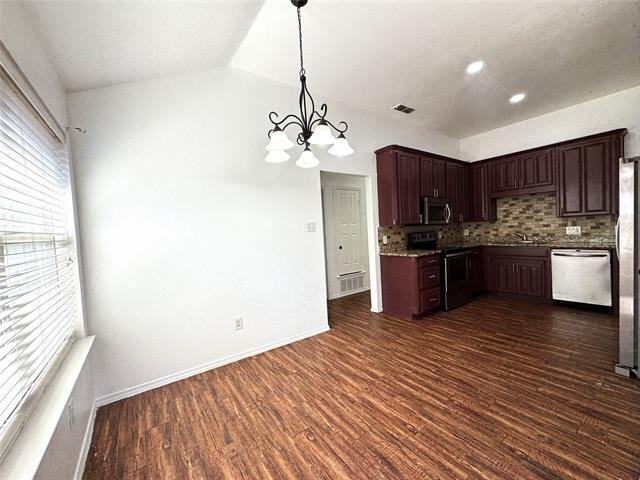 Building Photo - 8732 San Joaquin Trail