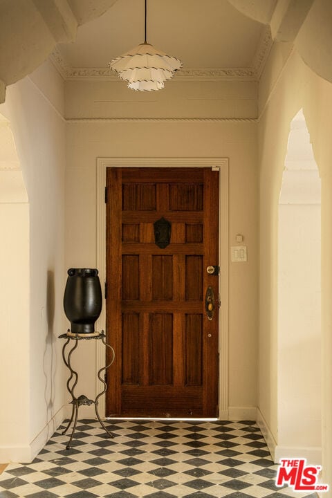Building Photo - 1208 S La Jolla Ave