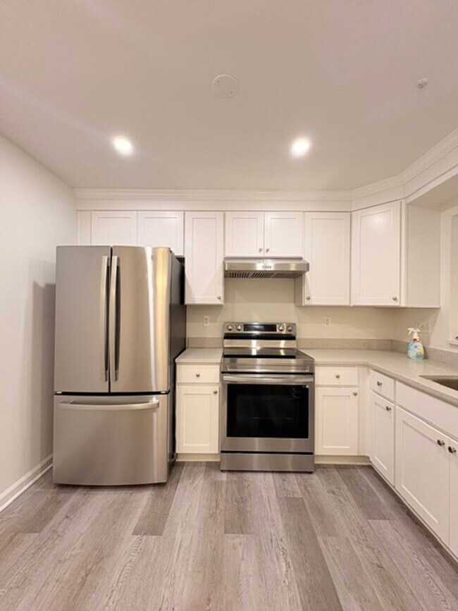 Building Photo - 13941 Highstream Pl