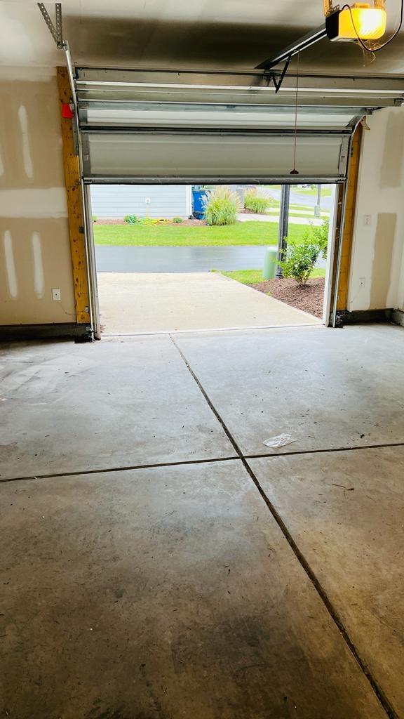 Building Photo - 6305 Perry Creek Rd