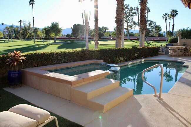 Building Photo - 77573 Ashberry Ct