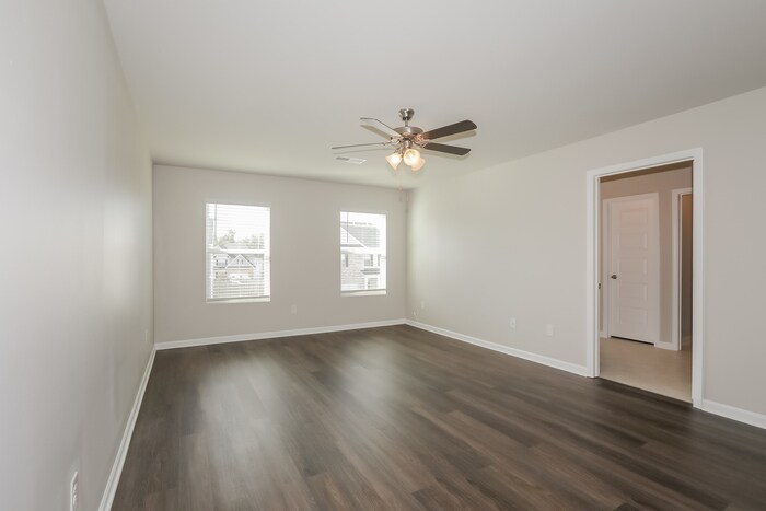 Building Photo - 1321 Eldrick Ln