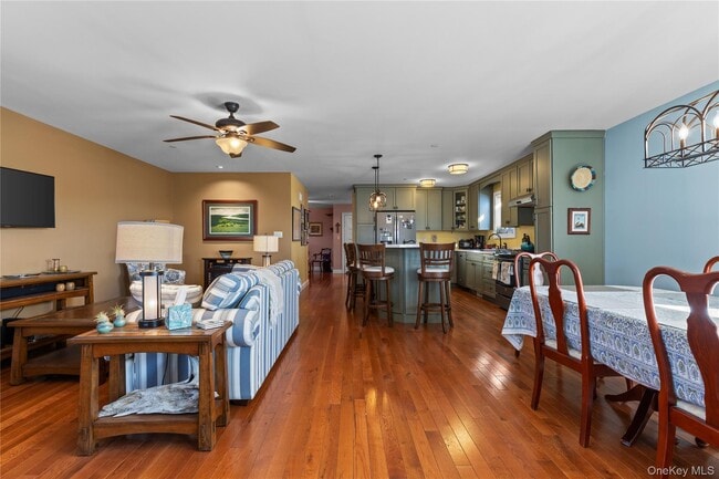 Building Photo - 62 Delaware Ave