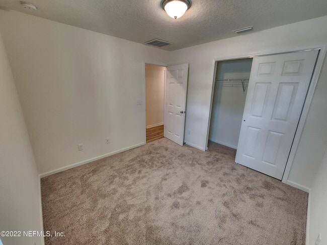 Building Photo - 3035 Lucille Ln