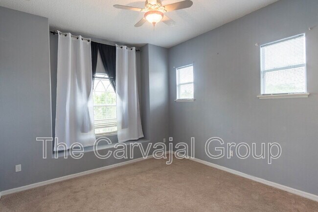 Building Photo - 16114 Bristol Lake Cir