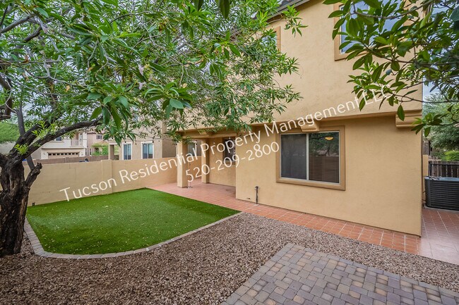 Building Photo - 505 East Calle Amura