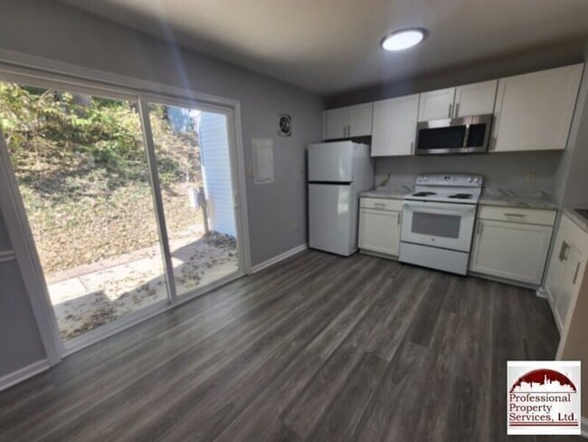 Building Photo - Everything Is New! Beautifully Renovated 3...