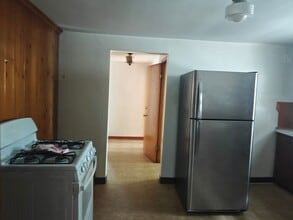Building Photo - 1302 Walden Ave