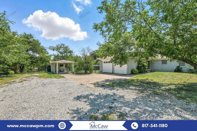 Building Photo - 223 Annetta Rd