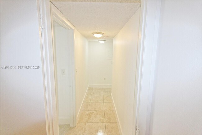 Building Photo - 5800 SW 127th Ave