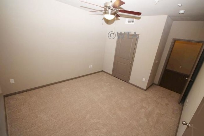 Building Photo - 2 bedroom in LEANDER TX 78641