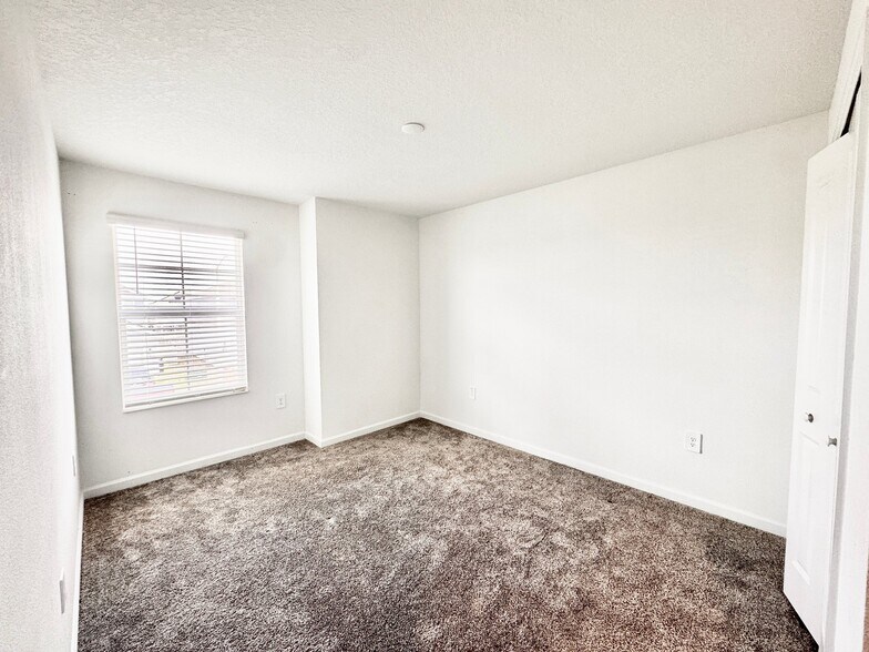 Building Photo - 518 Sea Turtle Ln