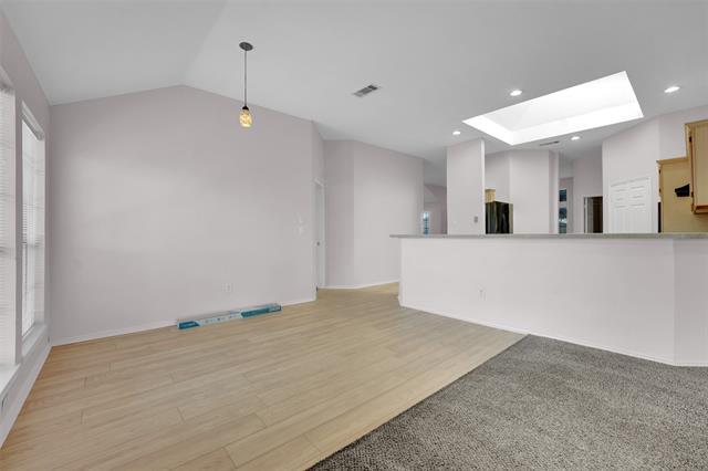 Building Photo - 2305 Brisbane Dr