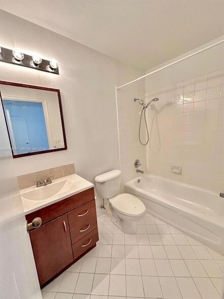 Building Photo - 3624 San Simeon Cir