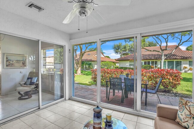 Building Photo - 6099 Waldwick Cir