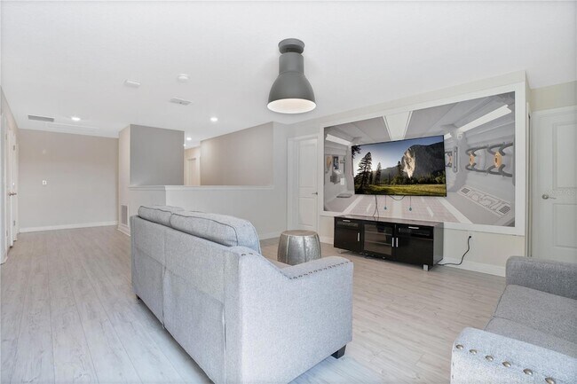 Building Photo - 1613 Maidstone Ct