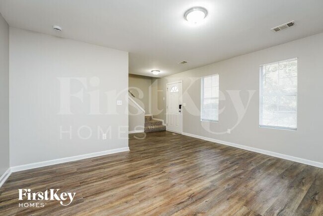 Building Photo - 2007 Sandbrook Ct SW