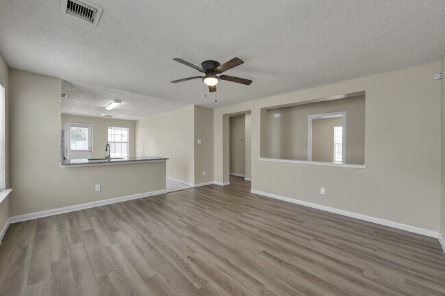 Building Photo - 3626 Garrison Run Dr