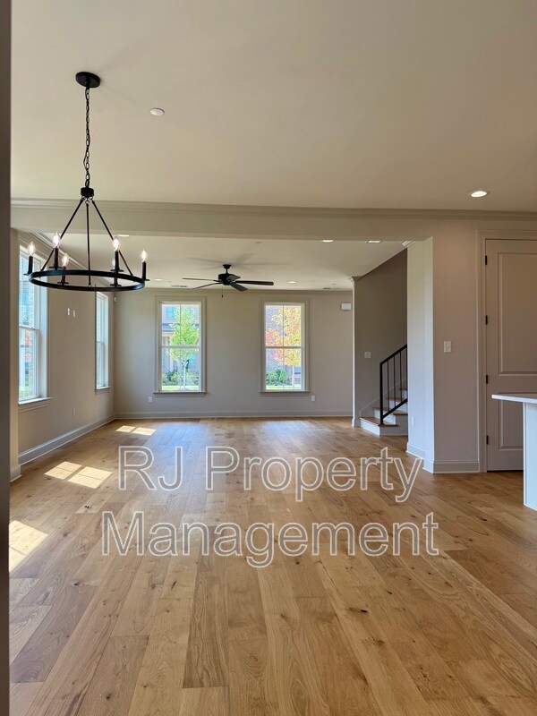 Building Photo - 924 Aldwick Dr