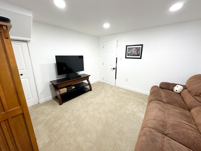 Basement Bedroom 1 - 525 Perry St