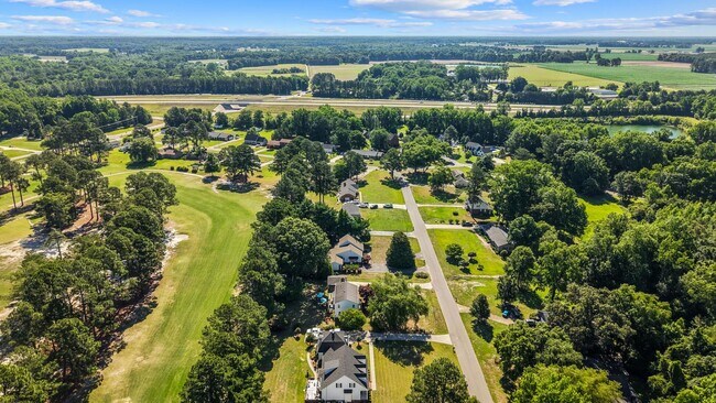 Building Photo - 206A Ramblewood Dr