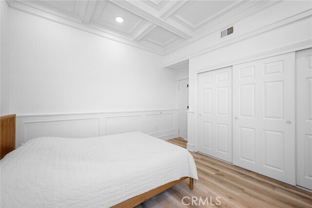 Building Photo - 507 Via Florida