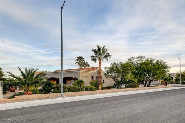 Building Photo - 10820 Dover Creek Ave