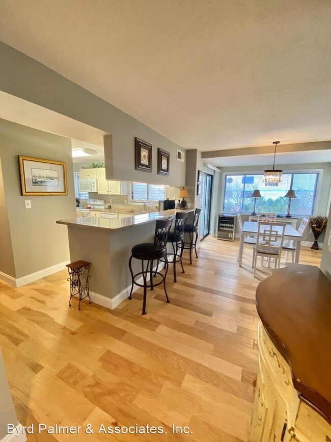 Building Photo - 2 br, 2 bath House - 7600 North Ocean Boul...