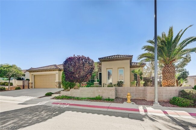 Building Photo - 2357 Wisconsin Dells Dr