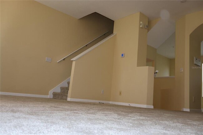 Building Photo - 3019 Pointeview Dr
