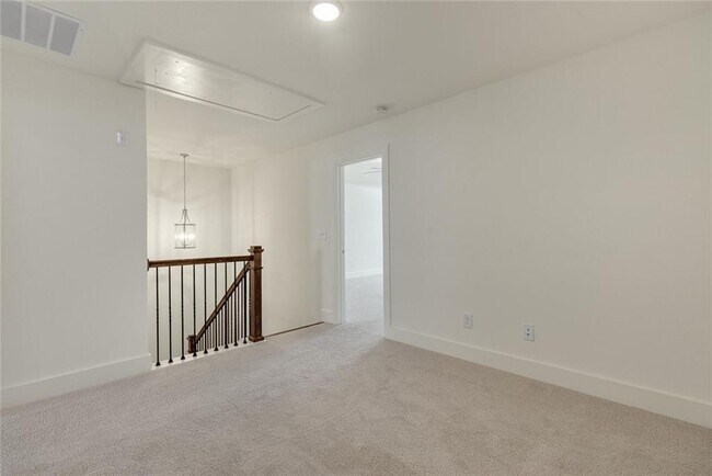 Building Photo - 2176 Flying Spur Dr