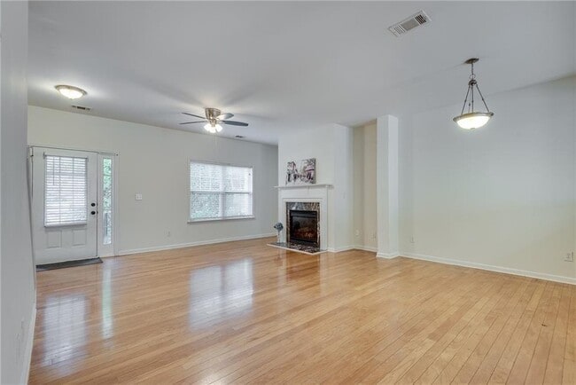 Building Photo - 1684 Northgate Mill Dr