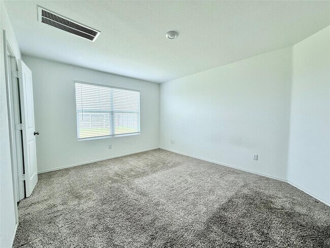 Building Photo - 140 Canley Lp