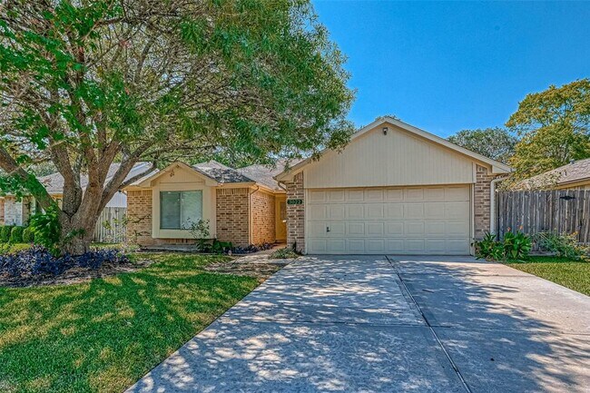 Primary Photo - 3022 Whetrock Ln