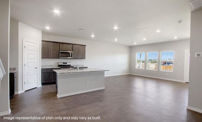 Building Photo - Stylish & Smart Living in Yukon – 4-Bedroo...