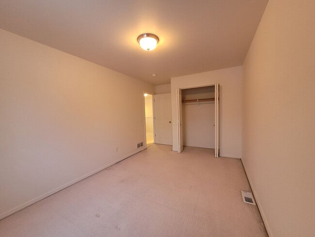 Building Photo - 7078 Fairweather Park Loop