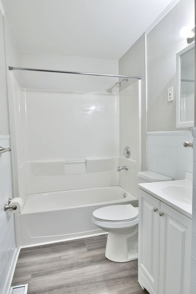 Building Photo - HOUSE for RENT in Champion Twp!
