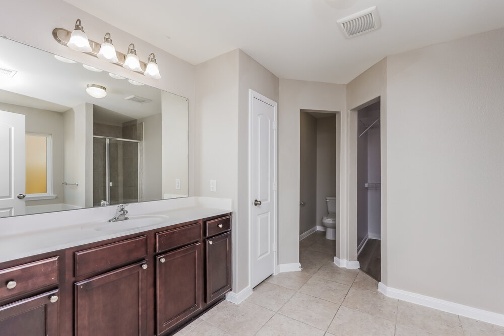 Building Photo - 1017 Princewood DR