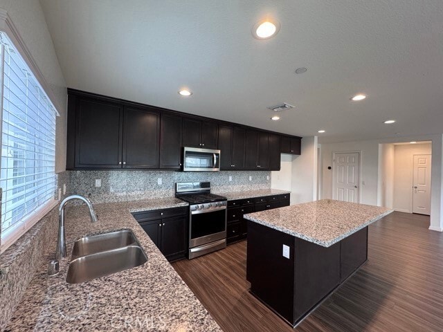 Building Photo - 32261 Wild West Ct