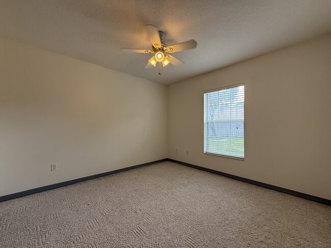 Building Photo - 4728 Innisbrook Ct N
