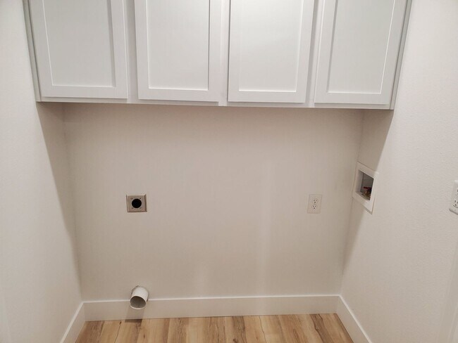 Building Photo - 1205 Nedra Dr