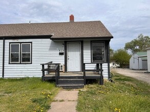 Building Photo - 810 N Glendale St