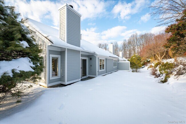 Building Photo - 785 Heritage Hills