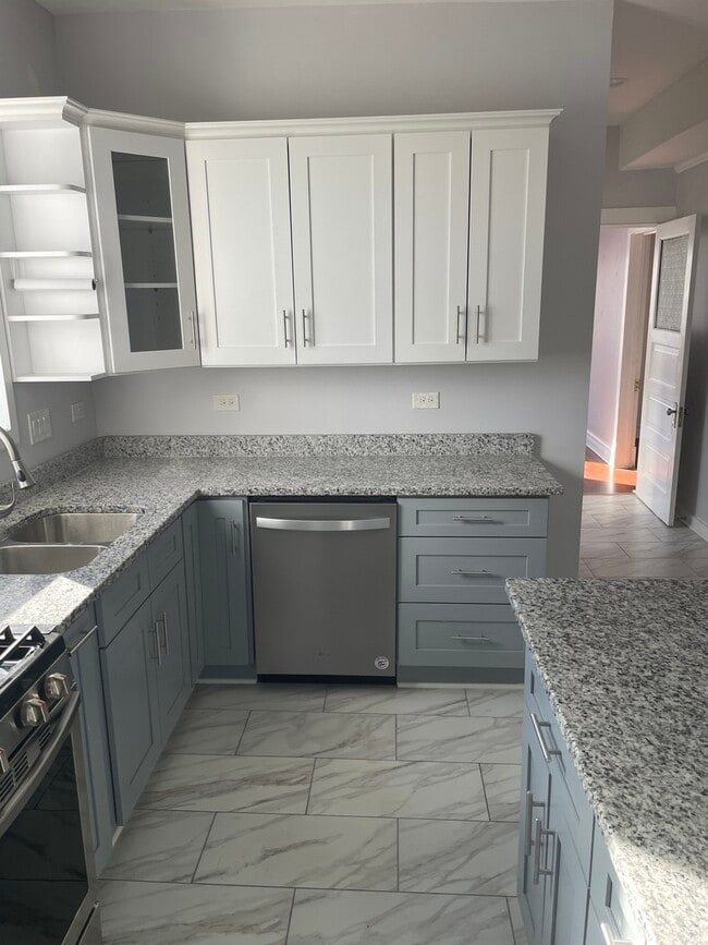 Building Photo - 1511 N Keystone Ave