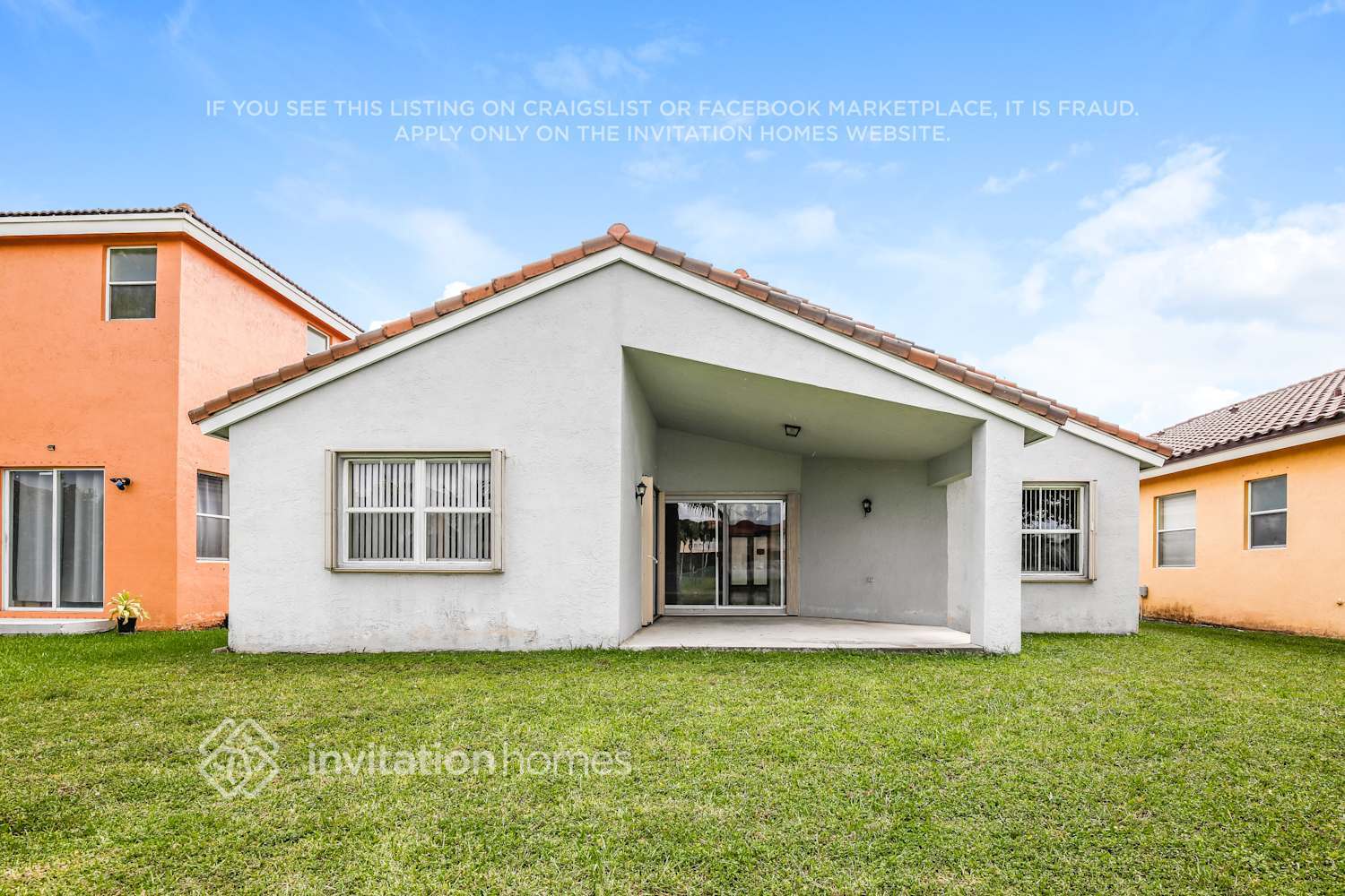 Building Photo - 13081 SW 54th Ct
