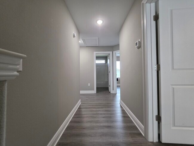 Building Photo - 2331 Hadleigh Hills Ct