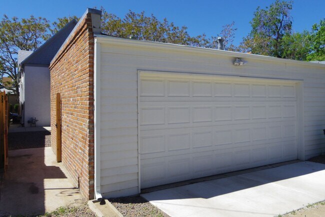 Building Photo - Beautiful 3 Bed 2 Bath Home in LoHi